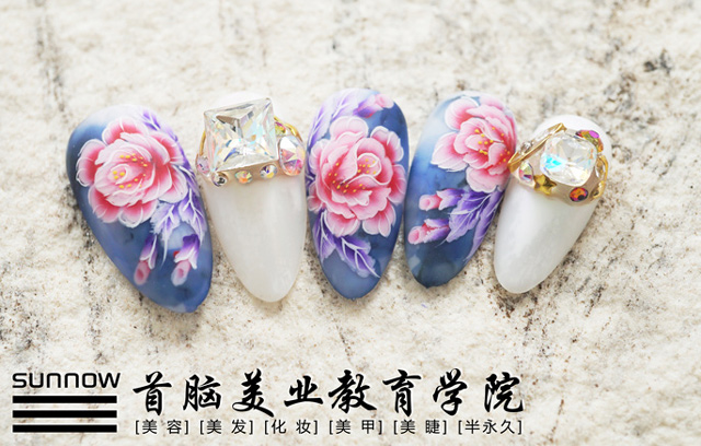 学美甲培训要多久学好?