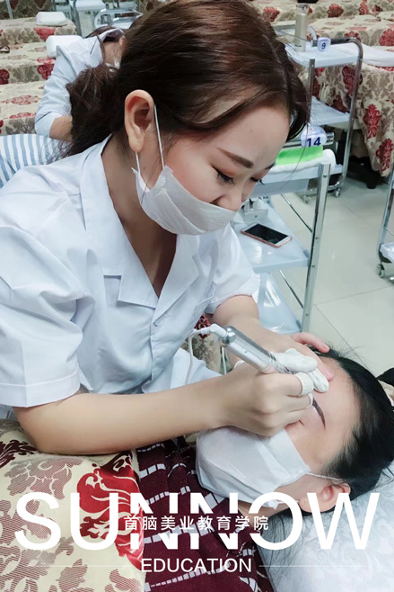 深圳正规的纹l培训去哪好?
